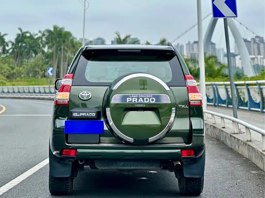 Toyota Prado — миниатюра 6