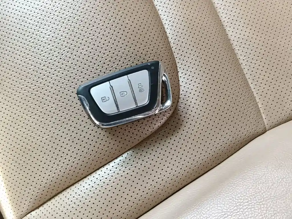 JAC Refine Refine L6 MAX — миниатюра 9