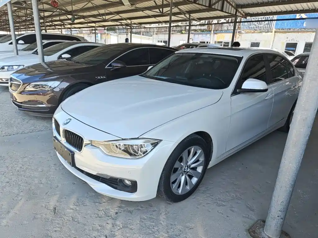 BMW 3 Series — миниатюра 2