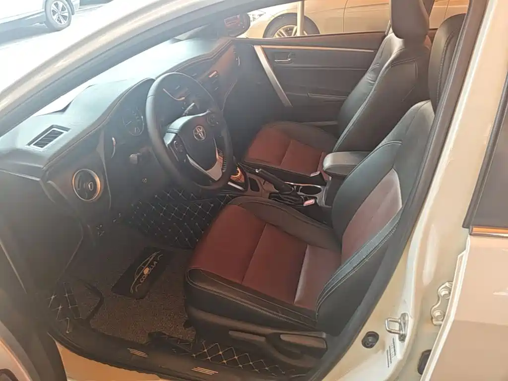Toyota Corolla — миниатюра 15