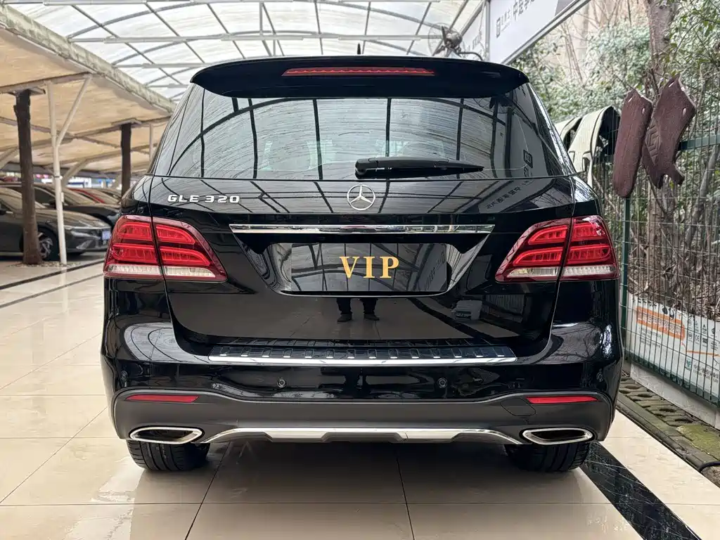 MERCEDES-BENZ GLE