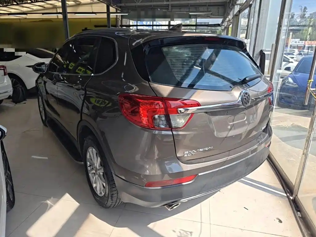 Buick Envision Plus — миниатюра 5