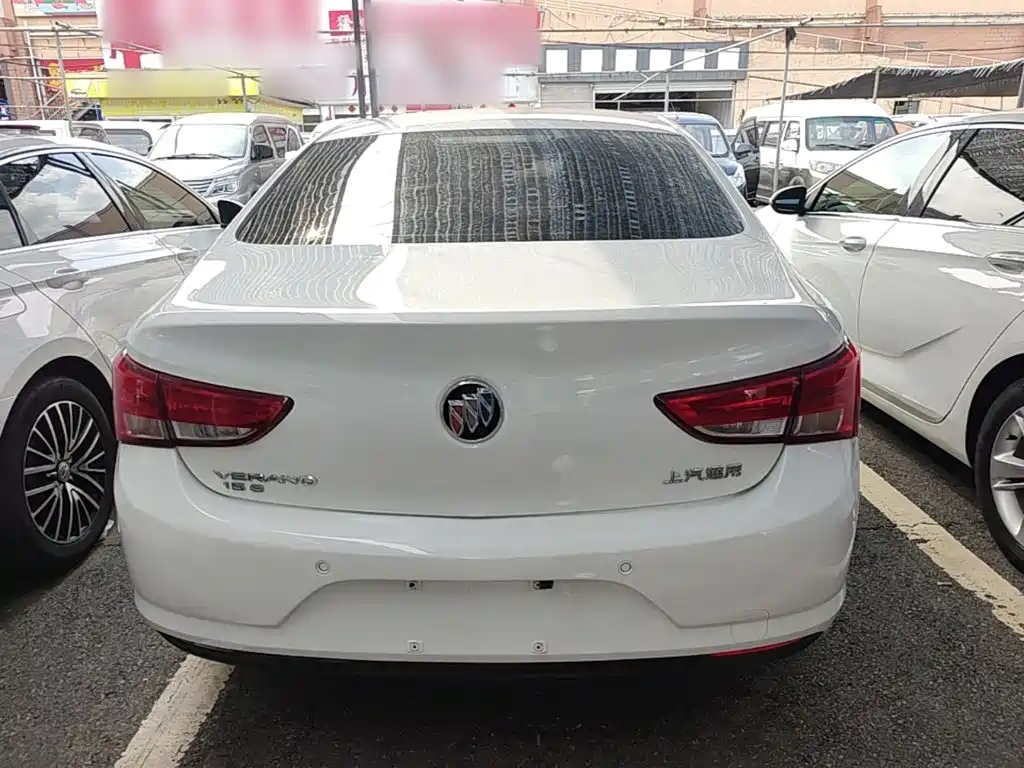 Buick Verano — миниатюра 6