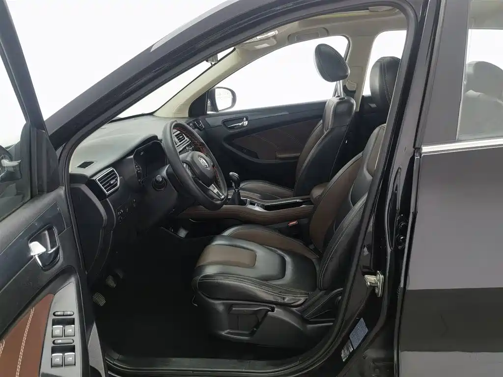 DONGFENG SCENERY 580