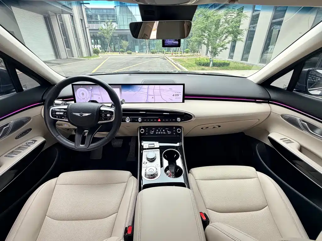 Genesis GV70 2025 2.5T Luxury