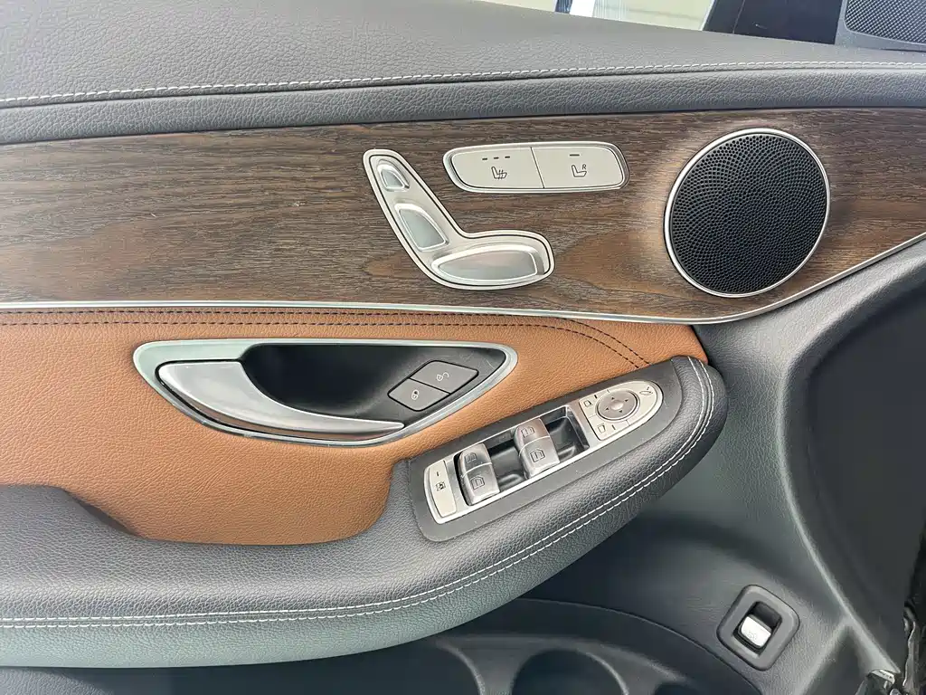 Mercedes-Benz GLC 2020 GLC 260 L 4MATIC Luxury
