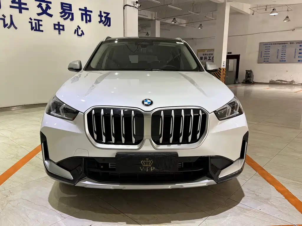 BMW X1 2023 sDrive20Li X