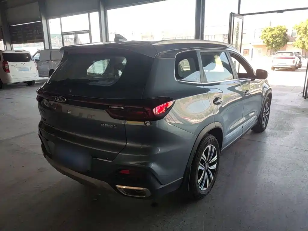 Chery Tiggo 8 — миниатюра 7