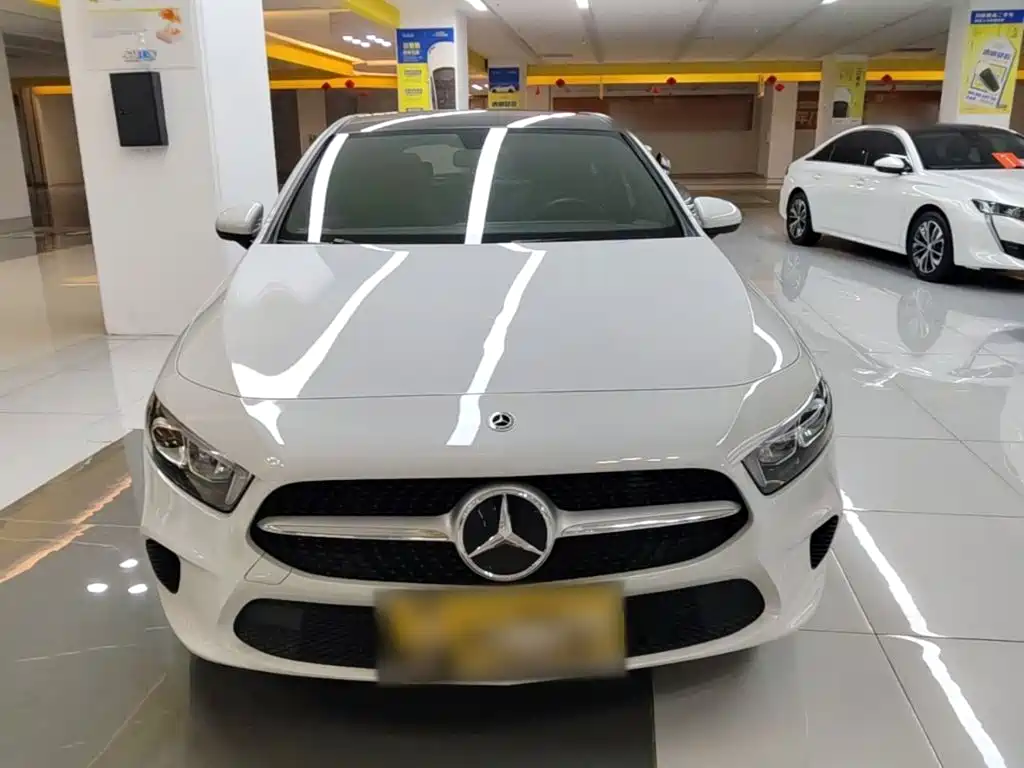 Mercedes-Benz A-Class (Import) — миниатюра 3