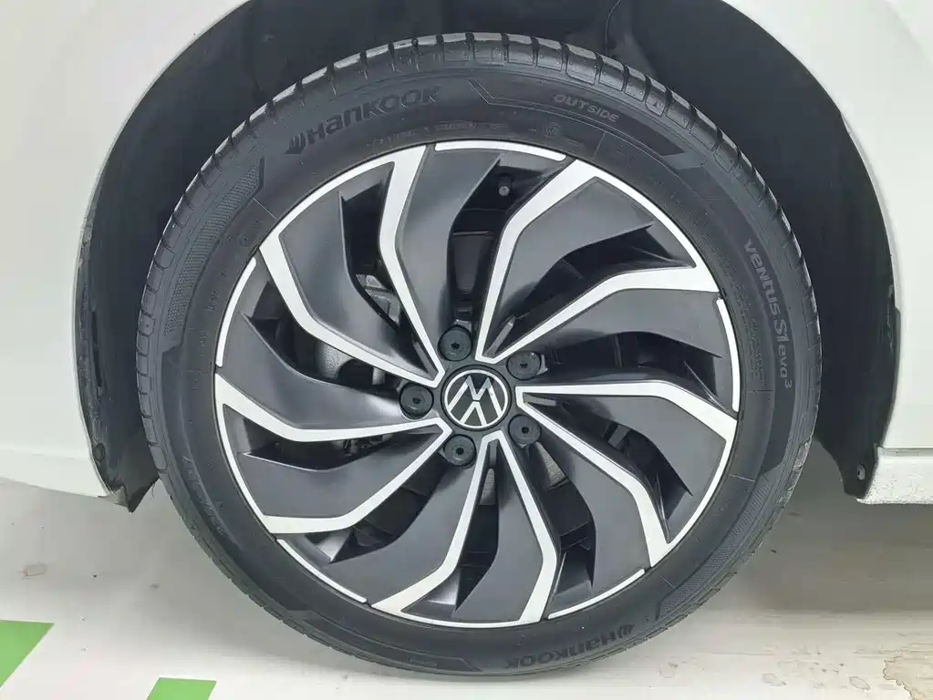 Volkswagen Golf — миниатюра 8