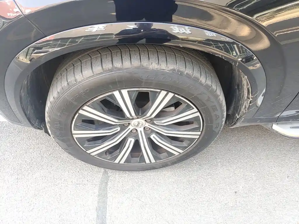 Volvo XC90 — миниатюра 23