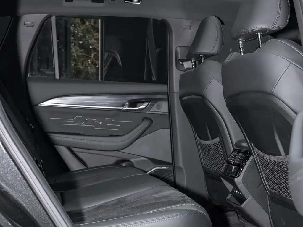 Geely Xingyue L — миниатюра 13