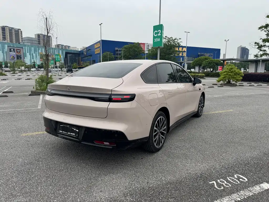 Leapmotor B01 2025 430