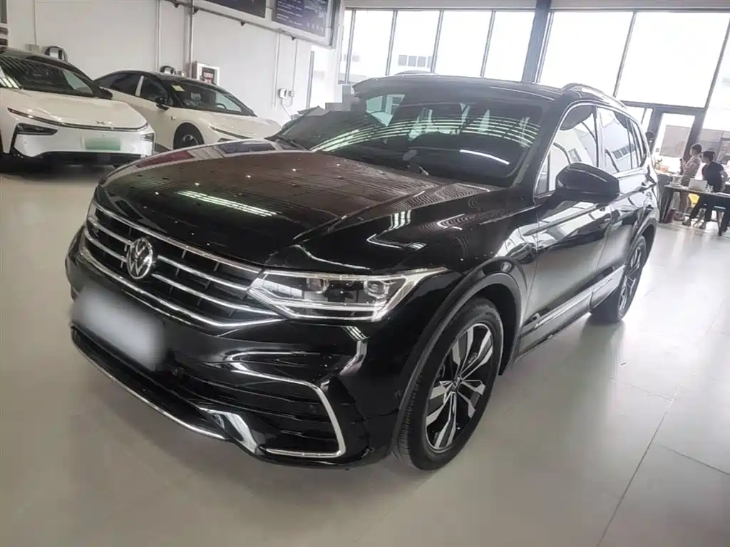 Volkswagen Tiguan L 2025