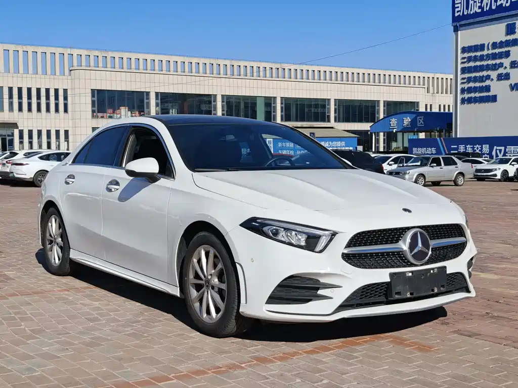 Mercedes-Benz A-Class — миниатюра 3