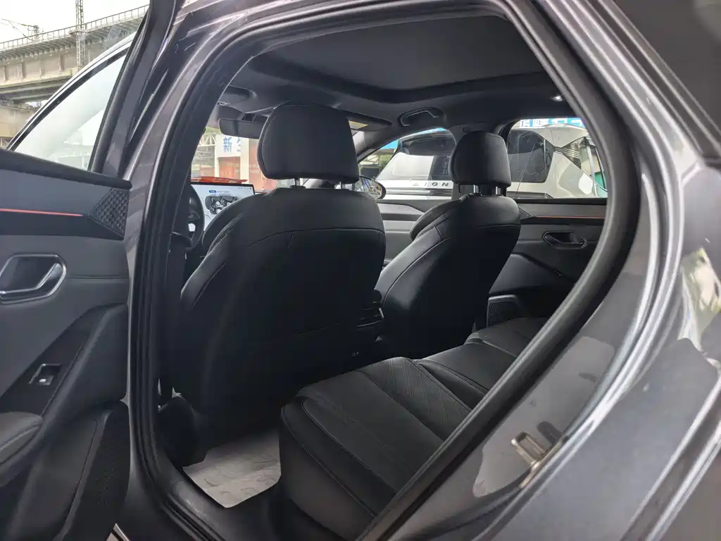 BYD Qin L — миниатюра 14