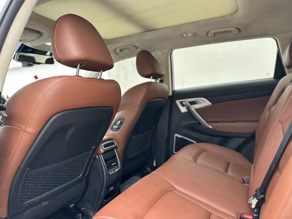 GEELY AUTOMOBILE BOYUE