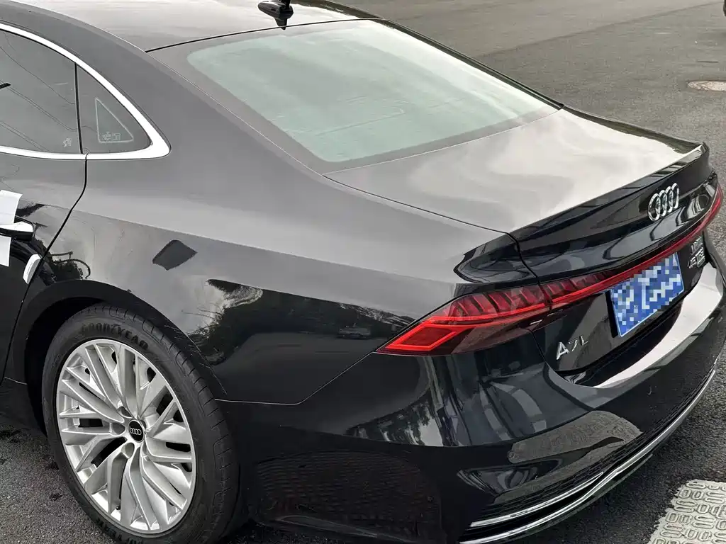 Audi A7L 2024 45TFSI S-line