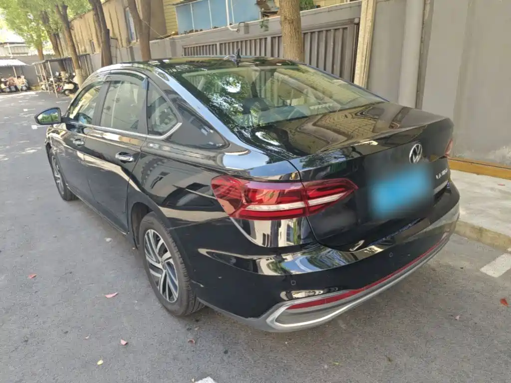 Volkswagen Lavida — миниатюра 5