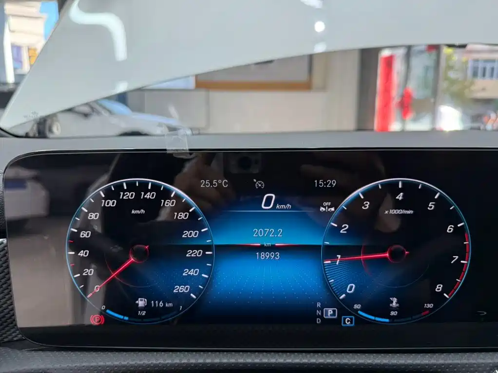Mercedes-Benz A-Class — миниатюра 10