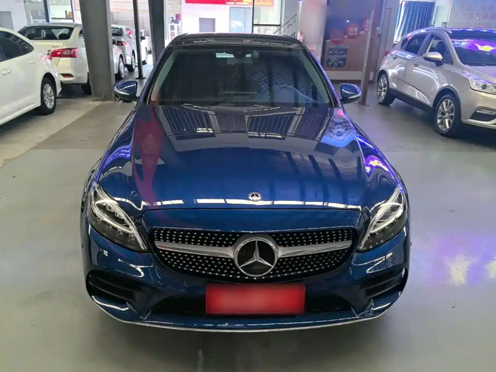 Mercedes-Benz C-Class — миниатюра 3