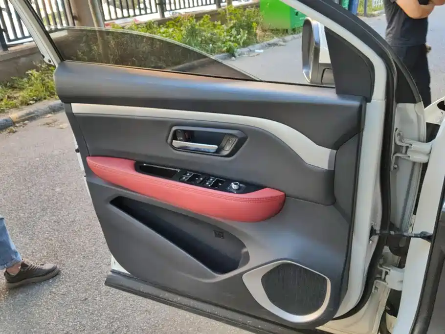 Haval H2s — миниатюра 7