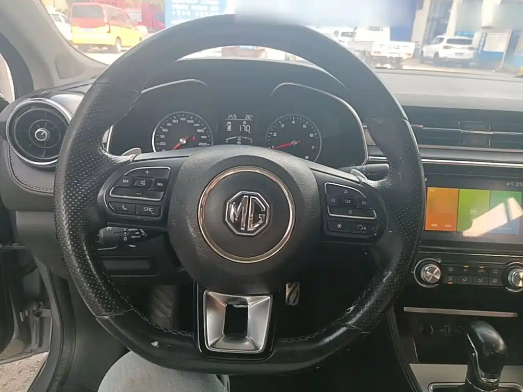 MG MG6 — миниатюра 11