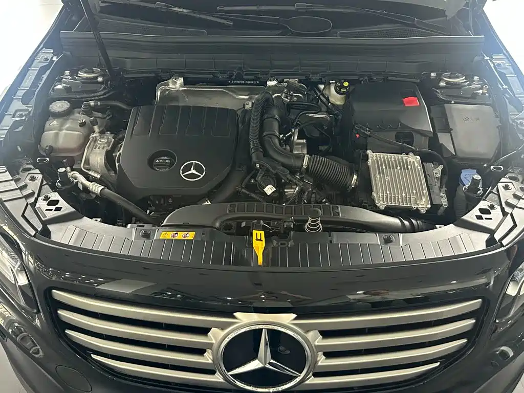 Mercedes-Benz GLB — миниатюра 7
