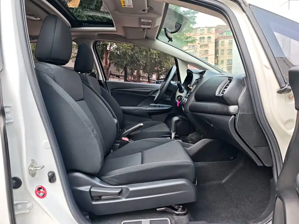 Honda Fit — миниатюра 20