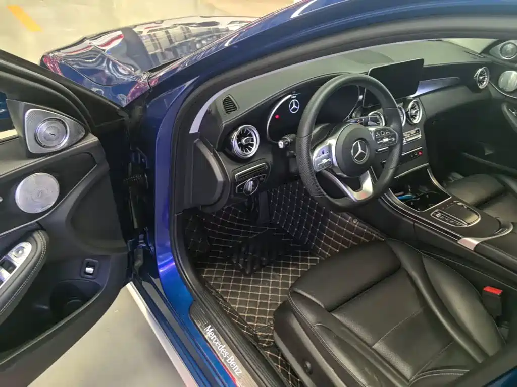 Mercedes-Benz C-Class — миниатюра 16