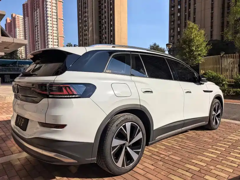 Volkswagen ID.6 X — миниатюра 6