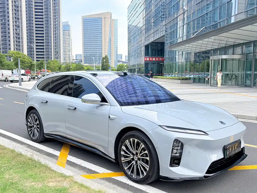 NIO ET5T — миниатюра 3