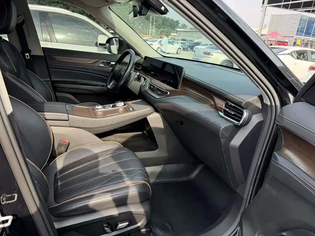 Ford Equator — миниатюра 10
