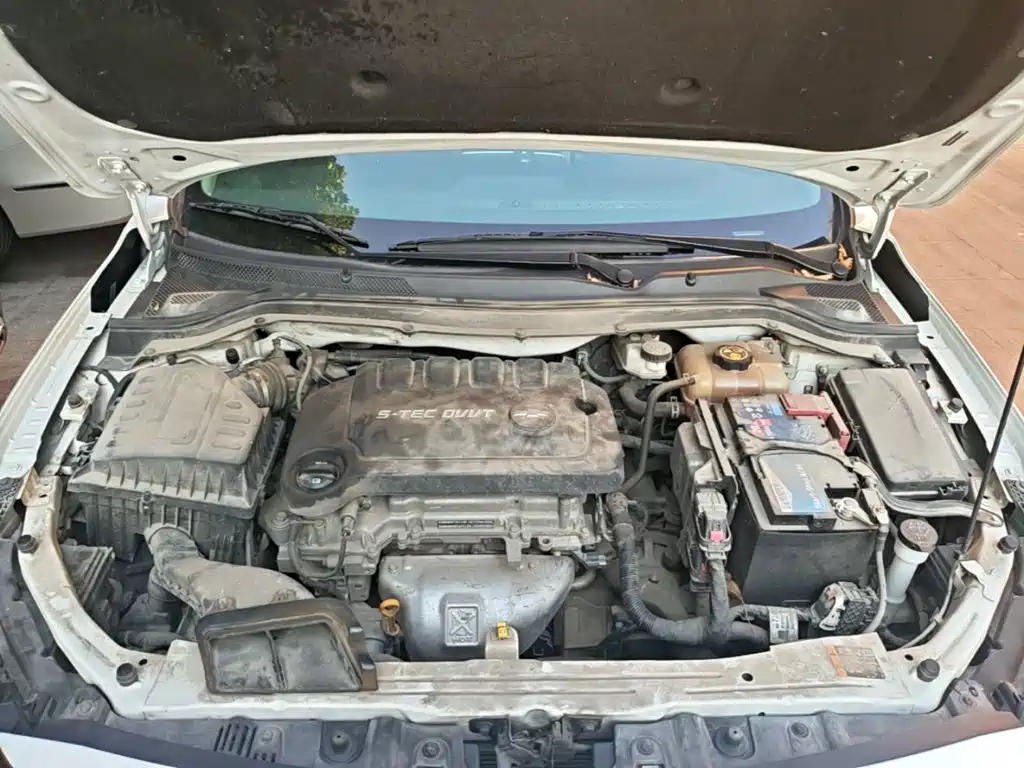 Chevrolet Monza — миниатюра 20