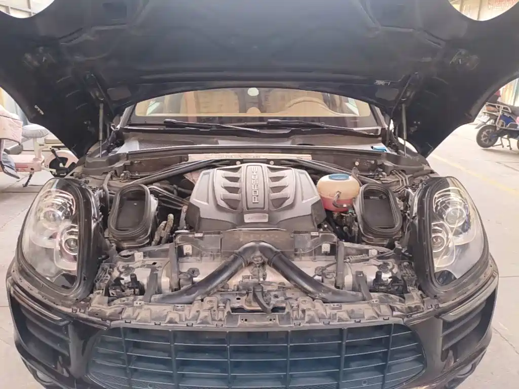 Porsche Macan — миниатюра 20