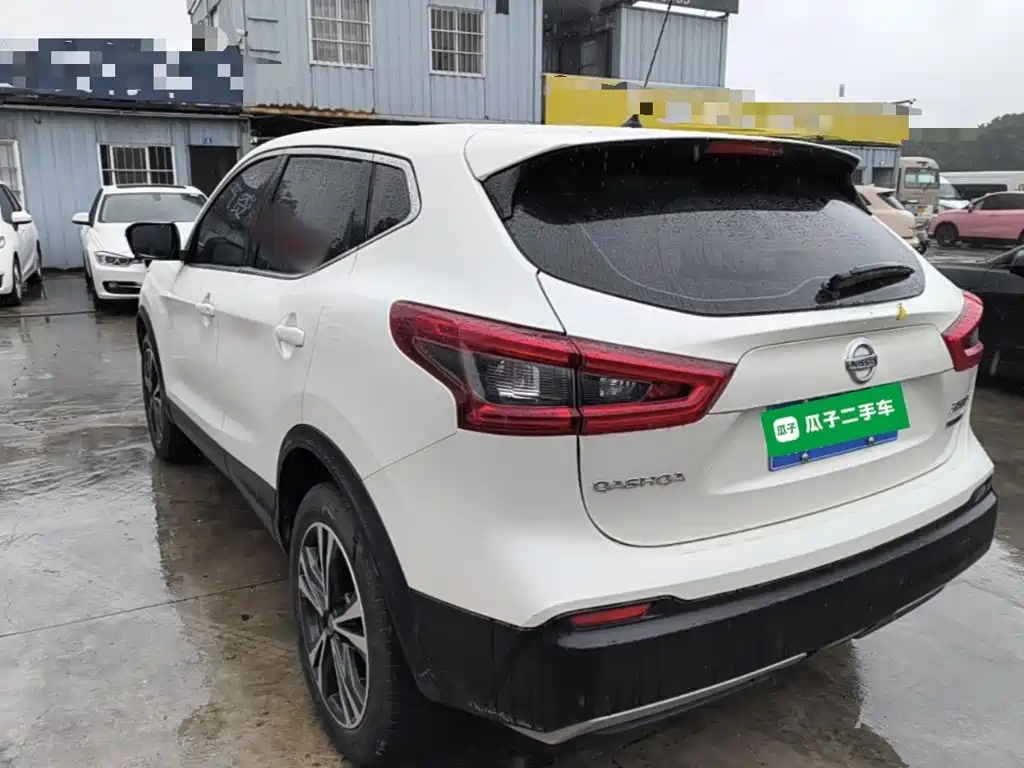 Nissan Qashqai — миниатюра 5