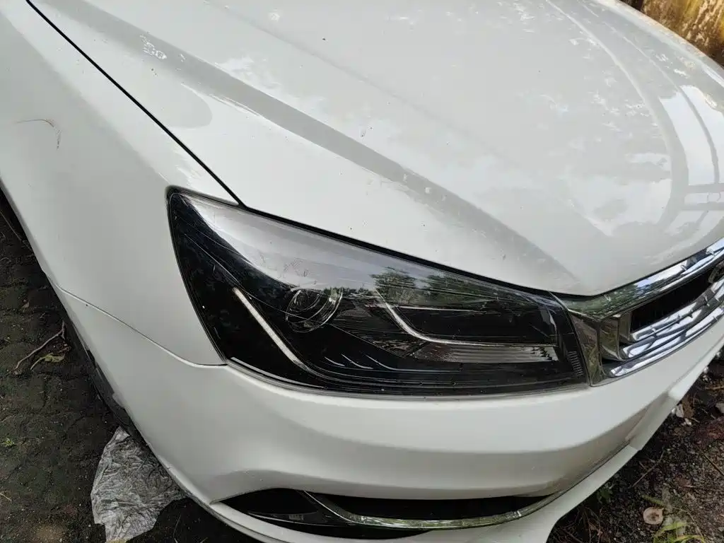 Geely Emgrand — миниатюра 7