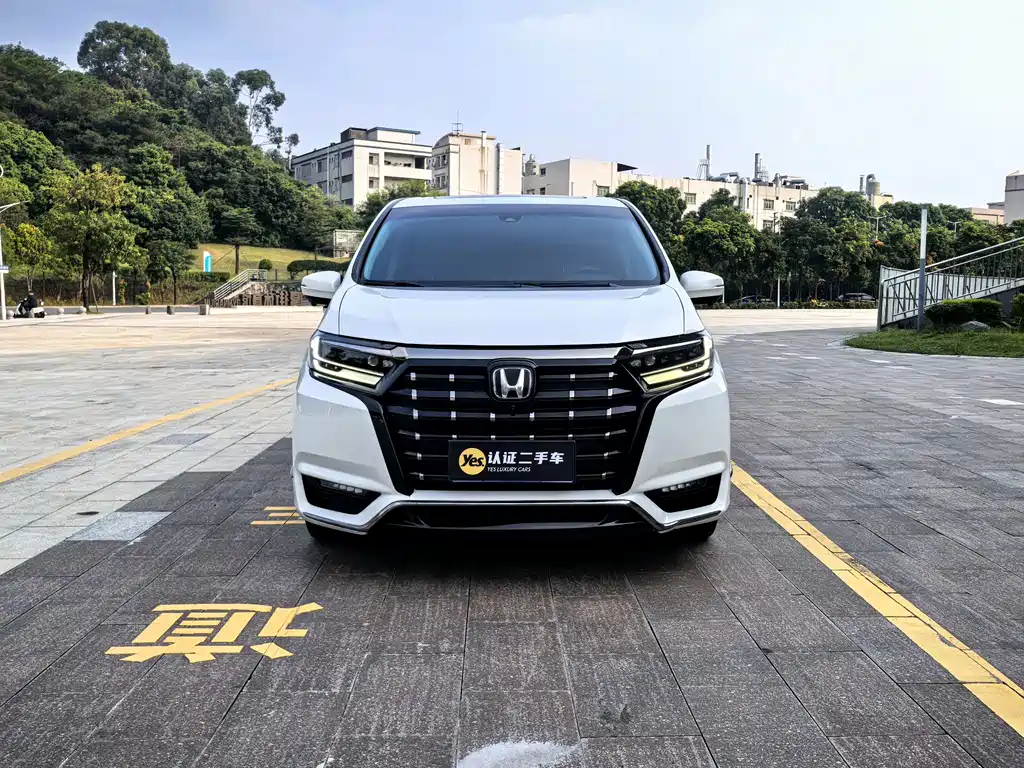 Honda Elysion — миниатюра 2