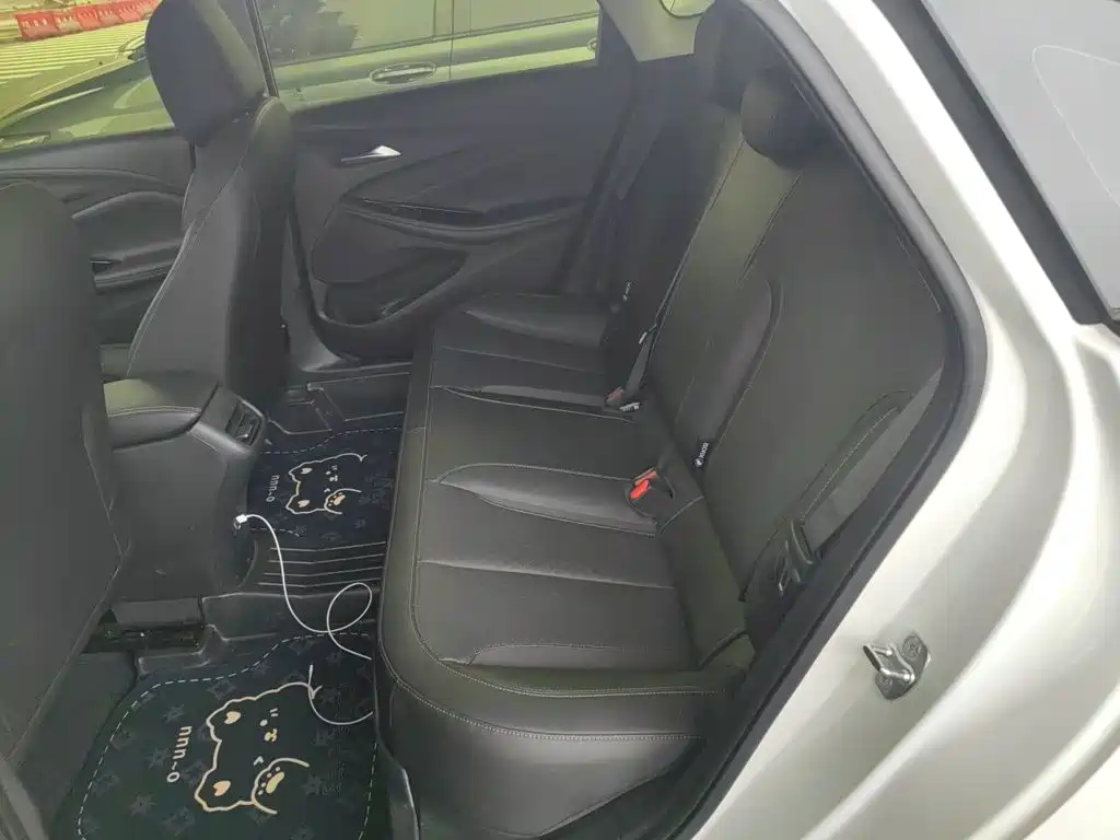 Buick Verano — миниатюра 14