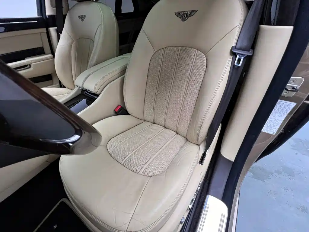 Bentley Mulsanne — миниатюра 4