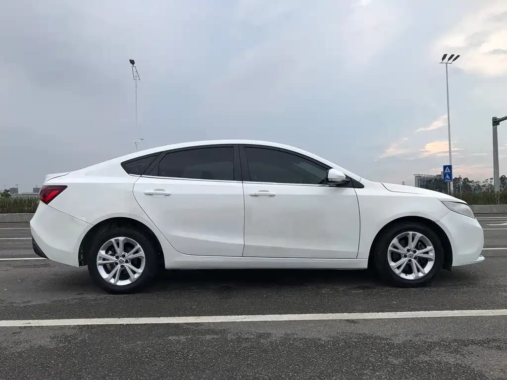 MG MG GT — миниатюра 17