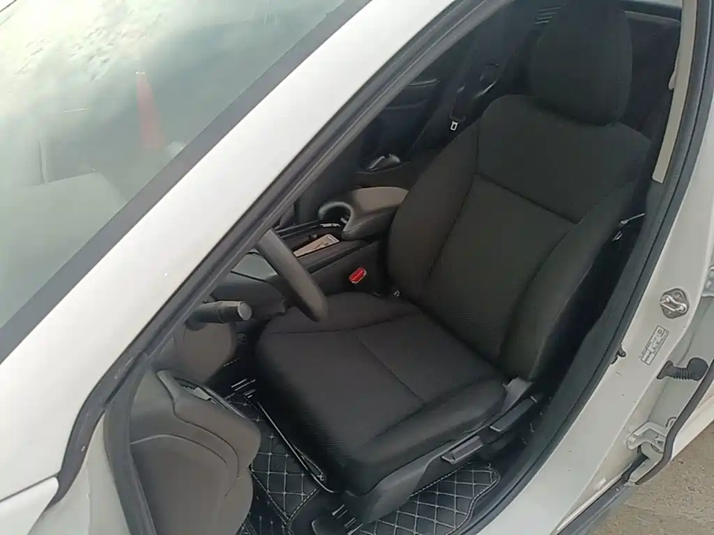 Honda Vezel — миниатюра 15