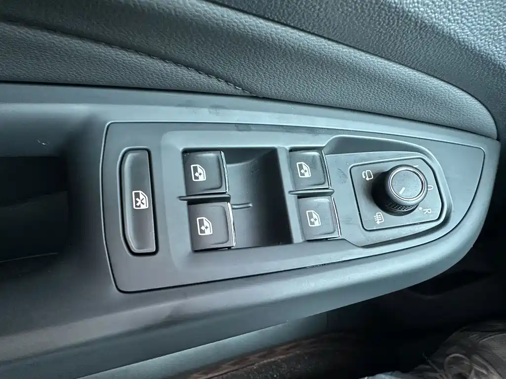 Volkswagen Passat — миниатюра 22