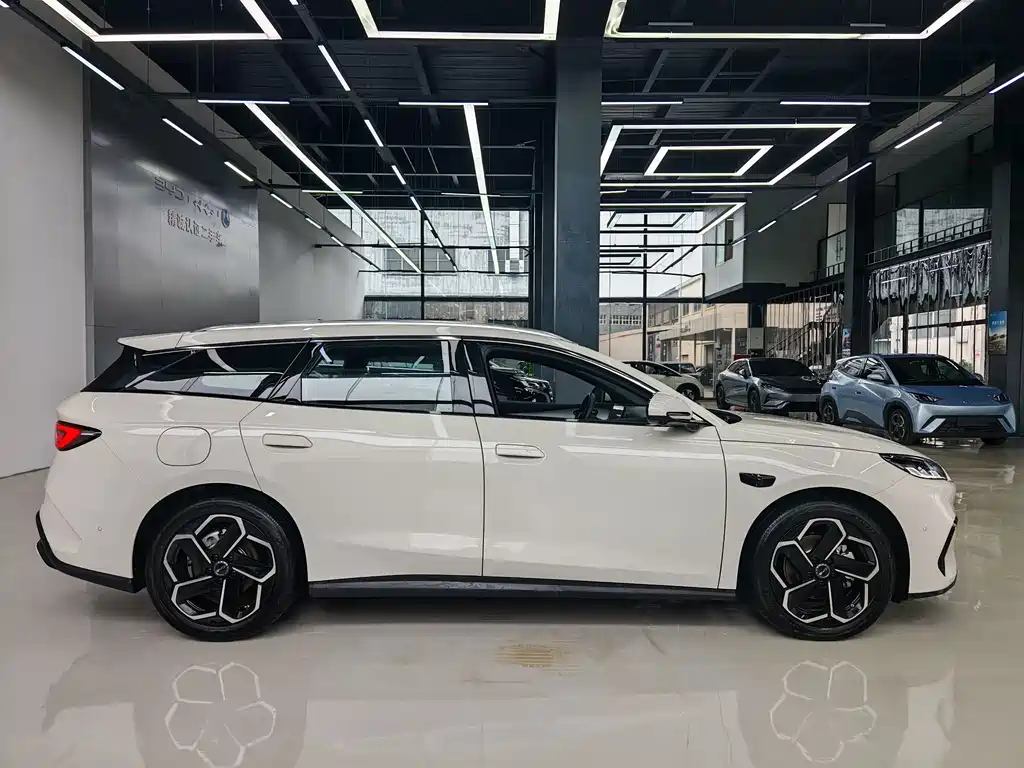 BYD Seal 06 DM-i Touring — миниатюра 12