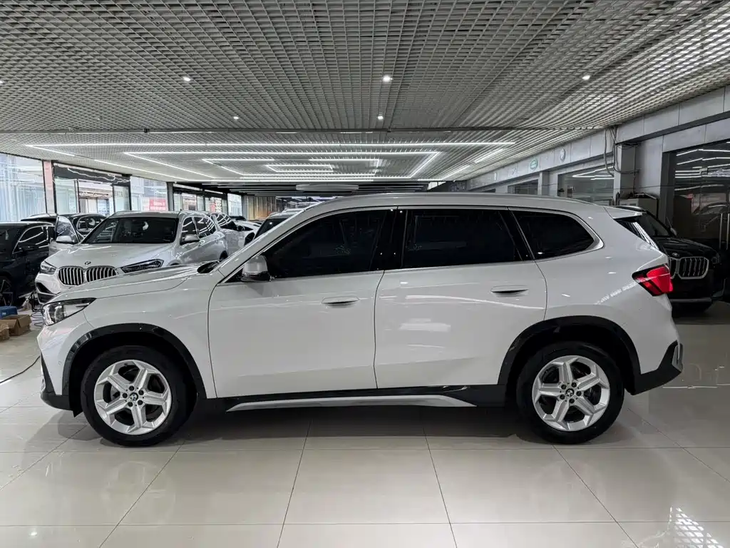 BMW X1 — миниатюра 6