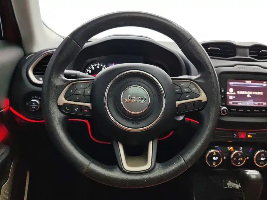 Jeep Renegade — миниатюра 15