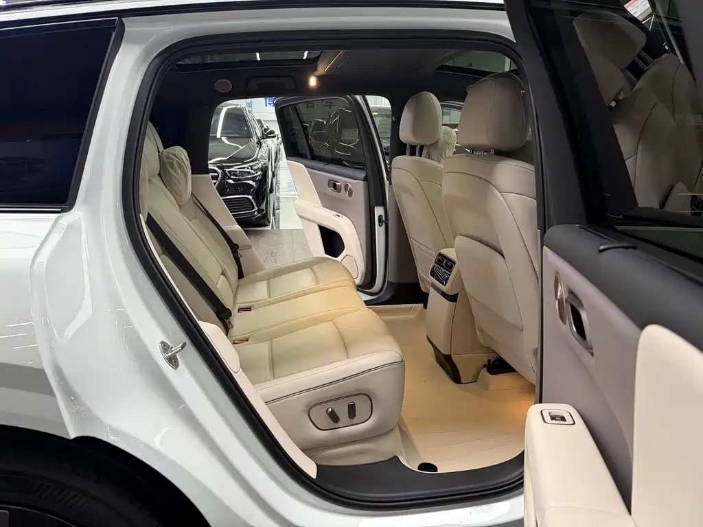 Li Auto Li i6 — миниатюра 14