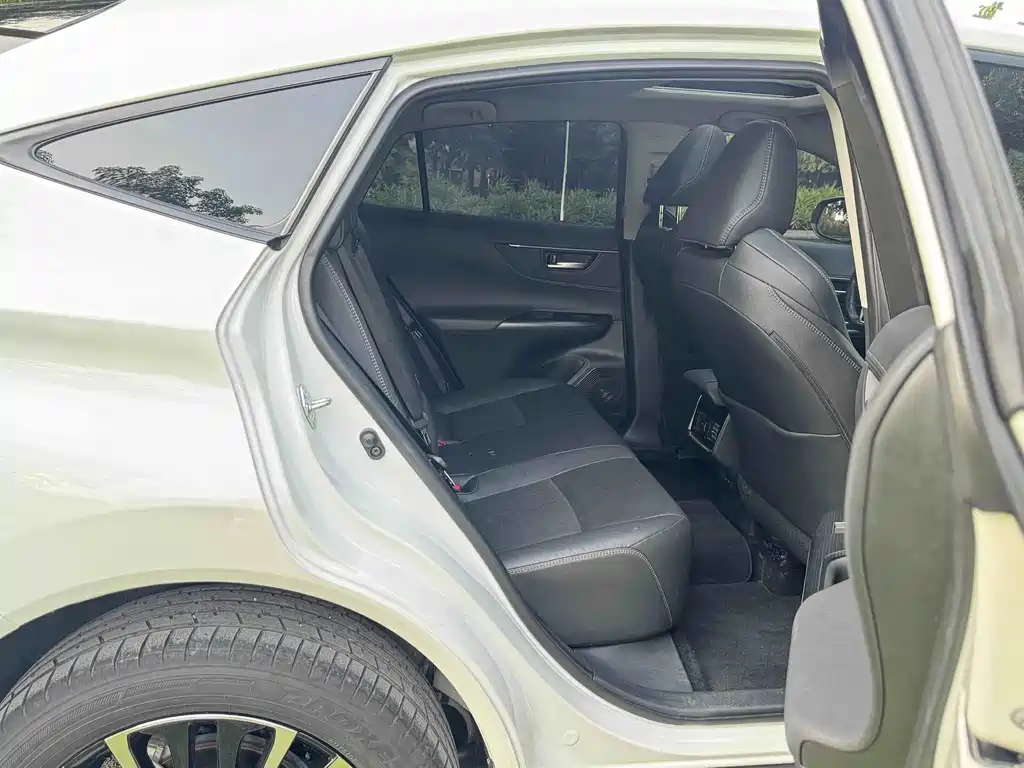 Toyota Venza — миниатюра 10
