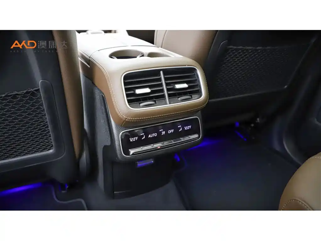 Mercedes-Benz GLS — миниатюра 10