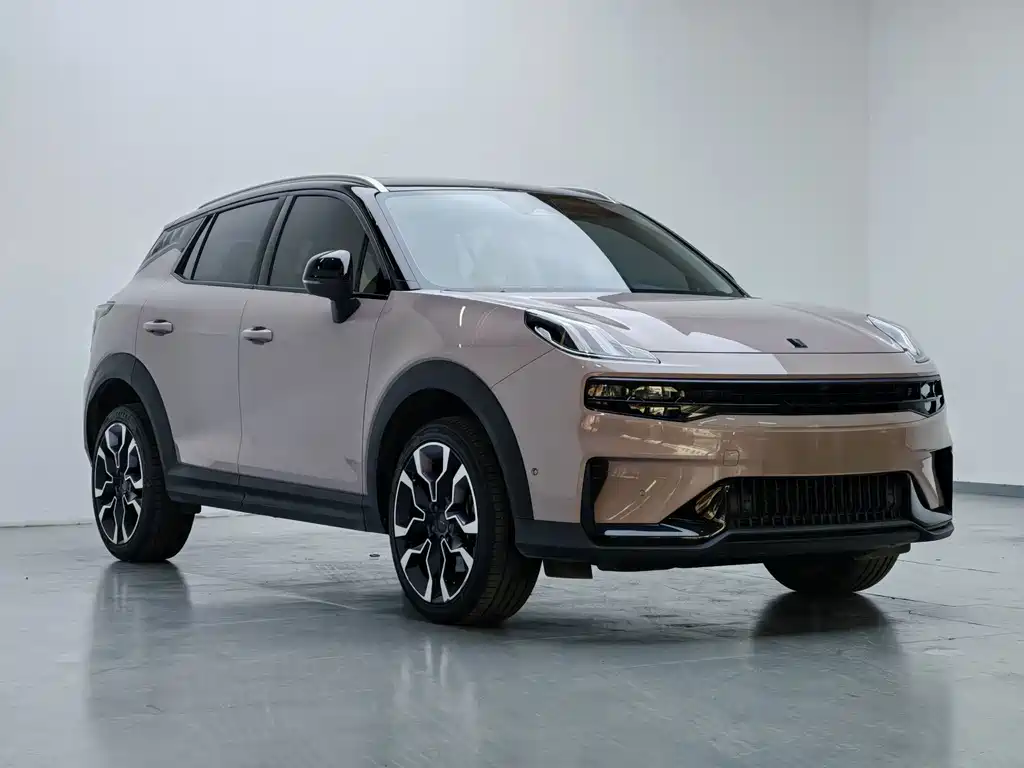 Lynk & Co 06 — миниатюра 3